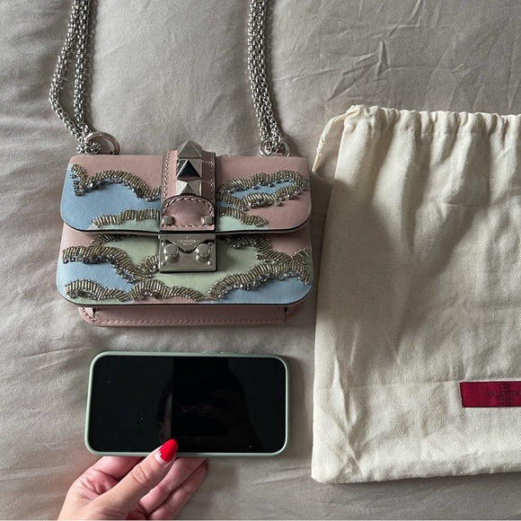 Valentino Glam Lock Rockstud - beaded Cloud shoulder bag, authentic, pristine - Picture 11 of 13